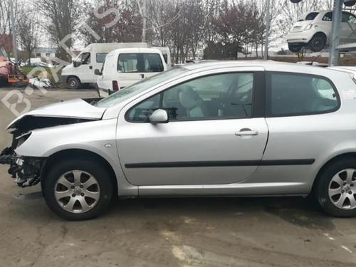Right mirror PEUGEOT 307 (3A/C) 1.6 HDi 110 | BP25516230C27 