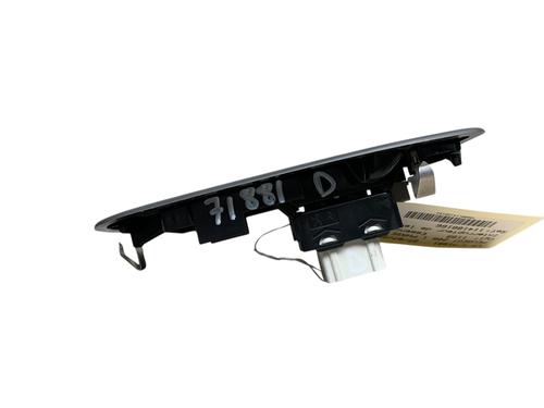 Used Right front window switch Right front window switch PEUGEOT 208 I (CA_, CC_) 1.2 VTI 82 (82 hp) 29744695 29744695
