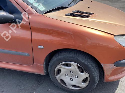 Faro izquierdo PEUGEOT 206 Hatchback (2A/C) 1.1 i | BP25514631C28 