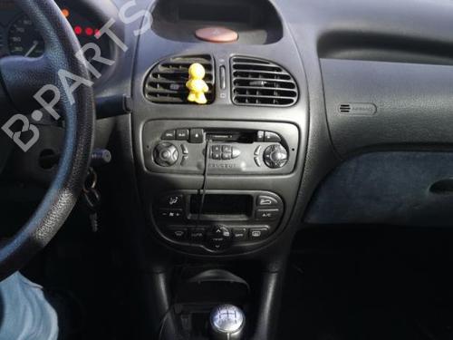 Venstre bak utvendig håndtak PEUGEOT 206 Hatchback (2A/C) 1.4 i | BP25554826C130 