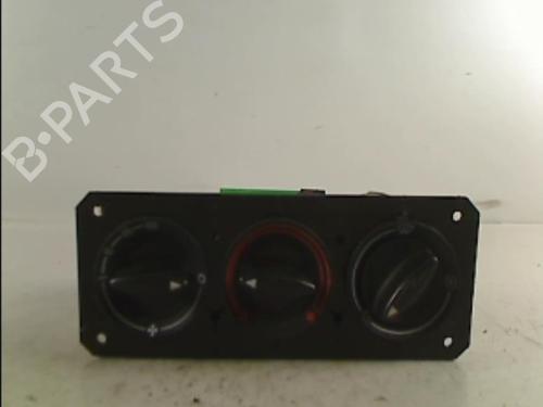 AC Styreenhet / Manøvreringsenhet AUDI A4 B5 (8D2) 1.9 TDI (110 hp) 25558983