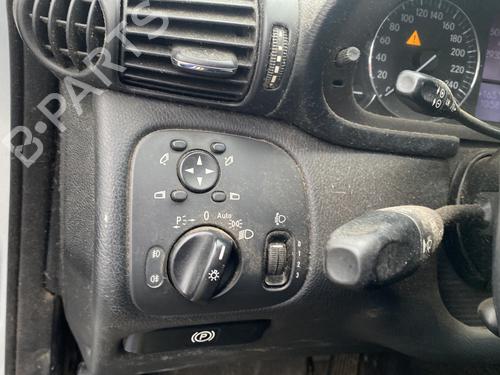 Headlight switch MERCEDES-BENZ C-CLASS (W203) C 200 CDI (203.007) | BP30156329I24 - Image 16