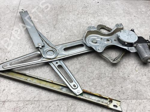 front-right-window-mechanism-toyota-yaris-_p13_-2010-2011-2012-2013-2014-2015-2016-2017-2018-2019-2020-25514412 main image