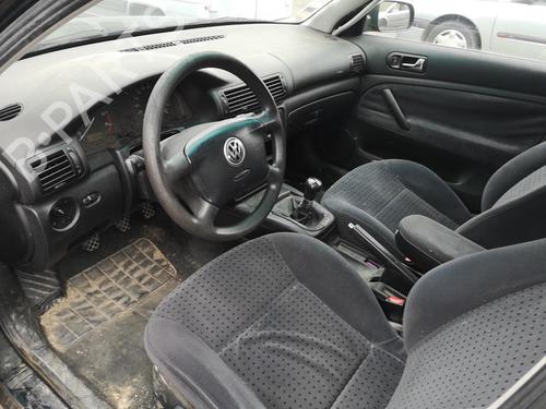 Left front indicator VW PASSAT B5 (3B2) 1.6 | BP25554472C32 - Image 25