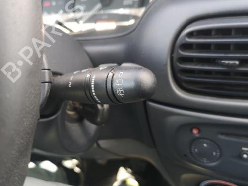 Right taillight RENAULT MEGANE I (BA0/1_) 1.9 dTi (BA08, BA0N) | BP25537472C35 