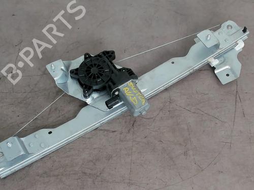 Rudehejsemekanisme Højre foran DACIA DUSTER (HS_) 1.5 dCi 4x4 | BP25576920C23 