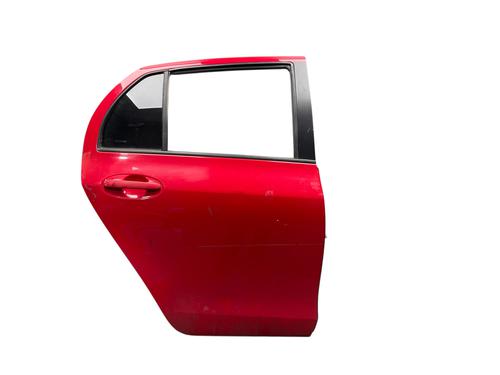 Used Right rear door TOYOTA YARIS (_P9_) 1.4 D-4D (NLP90_, NLP90R) (90 hp) 31596049