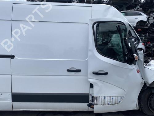 Left front fog light RENAULT MASTER III Van (FV) 2.3 dCi 145 FWD (FV0E, FV0F, FV0H, FV02, FV0M, FV0S,... | BP25573745C30  - Image 13