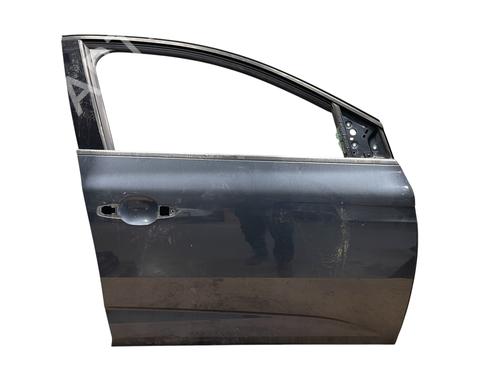 right-front-door-renault-megane-iv-hatchback-b9amn_-2015-31625278 main image