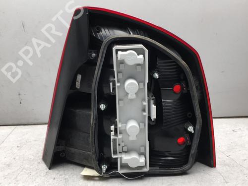 right-taillight-skoda-octavia-ii-1z3-2004-2005-2006-2007-2008-2009-2010-2011-2012-2013-25525346 main image