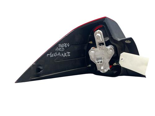 right-taillight-renault-megane-ii-saloon-lm01_-2003-33725558 main image
