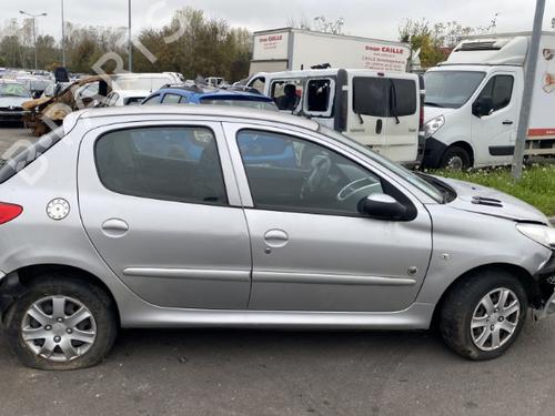 Front left belt tensioner PEUGEOT 206+ (2L_, 2M_) 1.4 HDi eco 70 | BP25548895C87 