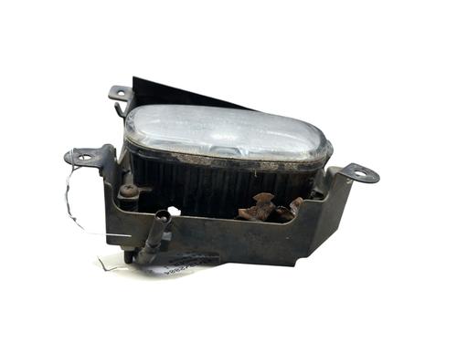 Faro antinebbia anteriore destri Faro antinebbia anteriore destri MITSUBISHI OUTLANDER I (CU_W) 2.4 4WD (CU5W) (160 hp) 37444400 37444400