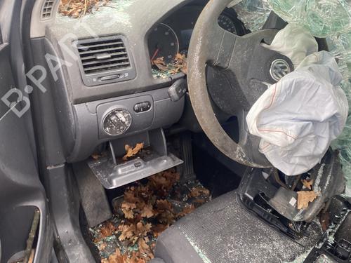 Right tailgate light VW GOLF V (1K1) 1.9 TDI | BP25530923C80 - Image 7