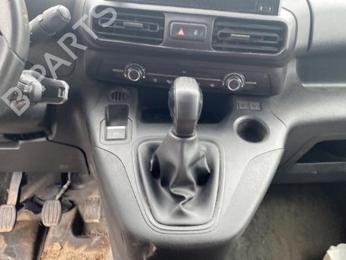 ABS pump PEUGEOT PARTNER Box Body/MPV (K9) 1.5 BlueHDi 100 | BP25568942M43 - Image 26