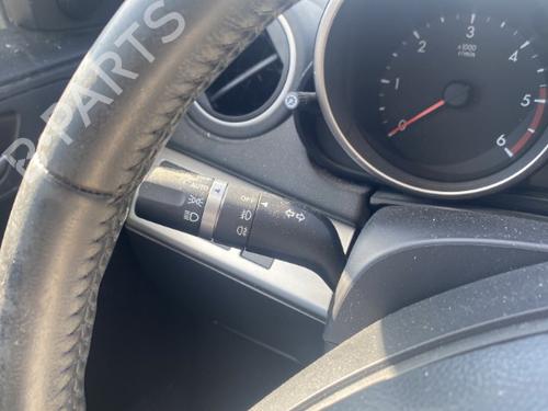 Headrest MAZDA 3 (BL) 1.6 MZ-CD (BL14) | BP25574763I31 