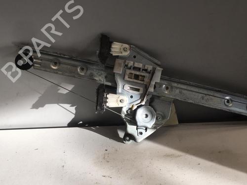 Rear left window mechanism SUZUKI GRAND VITARA II (JT, TE, TD) 1.9 DDiS All-wheel Drive (JT419, TD44, JB419WD, JB419XD,... | BP25575103C24 