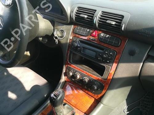 Rudehejsemekanisme Højre bagtil MERCEDES-BENZ C-CLASS (W203) C 200 CDI (203.004) | BP25552750C25 