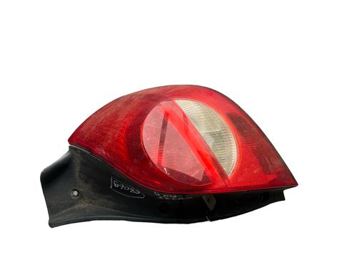 Used Left taillight RENAULT CLIO III (BR0/1, CR0/1) 1.5 dCi (BR17, CR17) (86 hp) 25551796