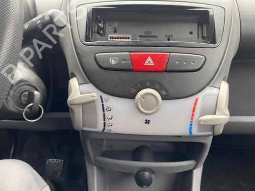Front left seatbelt CITROËN C1 (PM_, PN_) 1.0 | BP25576135I26  - Image 6