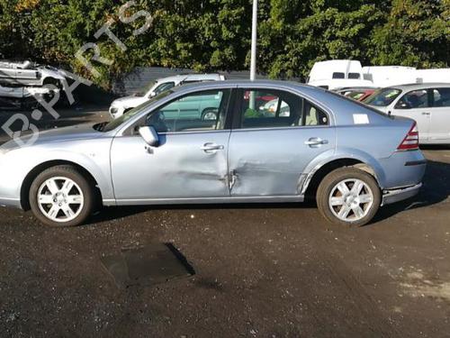 Left headlight FORD MONDEO III (B5Y) 2.0 16V TDDi / TDCi | BP25553459C28 