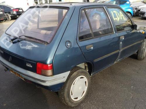 Left mirror PEUGEOT 205 II (20A/C) 1.7 Diesel | BP25537638C26 