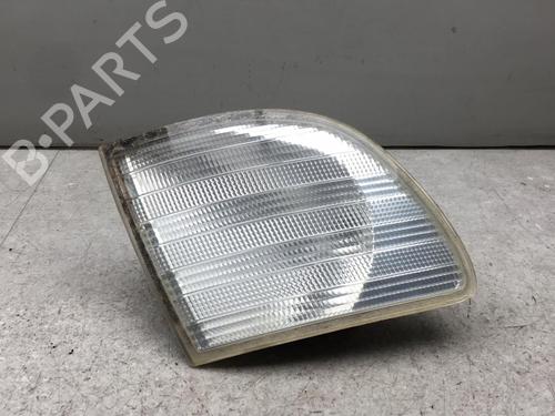 Right front indicator MERCEDES-BENZ VITO Van (W638) 108 CDI 2.2 (638.094) | BP25581158C33 