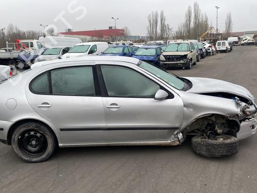 Warning switch SEAT LEON (1M1) 1.4 16V | BP25572328I22 - Image 25