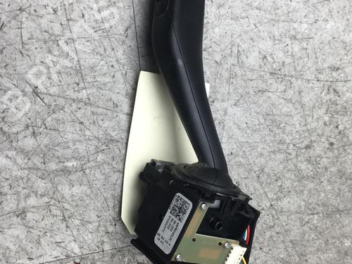 Used Headlight switch VW CADDY III Box Body/MPV (2KA, 2KH, 2CA, 2CH) 1.9 TDI (105 hp) 25571412