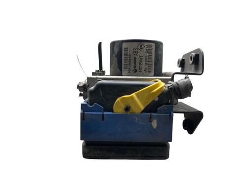 Used ABS pump ABS pump RENAULT TWINGO II (CN0_) 1.2 16V (CN04, CN0B) (75 hp) 25568927 25568927