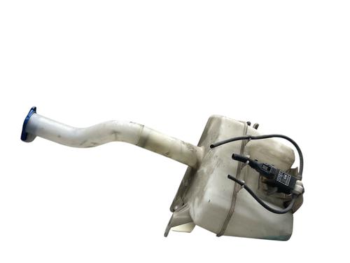 windscreen-washer-tank-hyundai-tucson-jm-2004-2005-2006-2007-2008-2009-2010-2011-2012-2013-2014-2015-2016-2017-2018-2019-25569857 main image