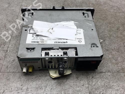 Radio RENAULT SCÉNIC III (JZ0/1_) 1.5 dCi | BP25556148E6 
