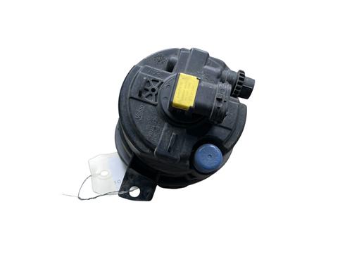 right-front-fog-light-volvo-c30-533-2006-2007-2008-2009-2010-2011-2012-2013-27294574 main image