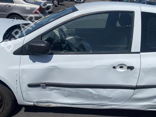 Used Parts RENAULT CLIO III (BR0/1, CR0/1) 1.5 dCi (75 hp) 4457035