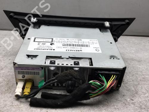 Used Radio RENAULT LAGUNA III (BT0/1) 1.5 dCi (BT00, BT0A, BT0T, BT1J) (110 hp) 25534995