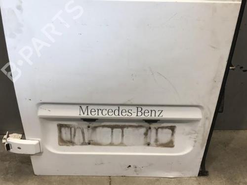 Used Left tailgate MERCEDES-BENZ SPRINTER 2-t Van (B901, B902) 211 CDI (901.661, 901.662, 902.661, 902.662) (109 hp) 25528288
