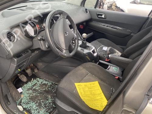 Switch PEUGEOT 5008 (0U_, 0E_) 2.0 HDi 150 / BlueHDi 150 | BP25515481I30 - Image 35