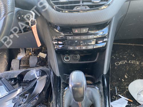 Left front window switch PEUGEOT 2008 I (CU_) 1.2 THP 110 / PureTech 110 | BP26173815I27 - Image 24