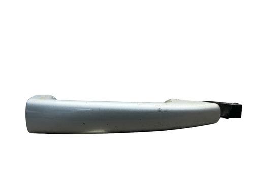 Used Front right exterior door handle PEUGEOT 208 I (CA_, CC_) 1.6 HDi (92 hp) 25512226