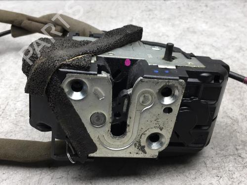 Cerradura puerta trasera izquierda RENAULT KOLEOS I (HY_) 2.0 dCi 4x4 (HY0K) (150 hp) 25551788