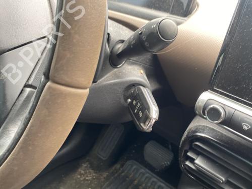 Left front window switch CITROËN C4 CACTUS 1.6 HDi 90 | BP25562582I27  - Image 11