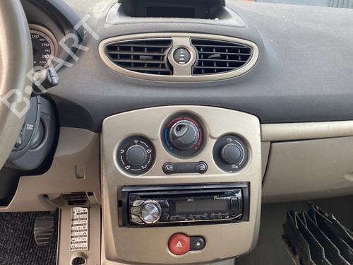 Fuse box RENAULT CLIO III (BR0/1, CR0/1) 1.4 16V | BP33011596E1 - Image 19