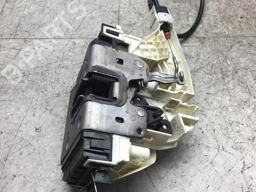 Used Front right lock Front right lock MERCEDES-BENZ SPRINTER 3-t Van (B906) 214 CDI (906.611, 906.613) (143 hp) 25515132 25515132
