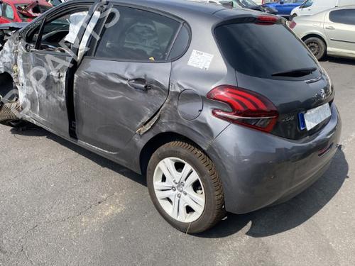 Right taillight PEUGEOT 208 I (CA_, CC_) 1.5 BlueHDI 100 | BP26017833C35 