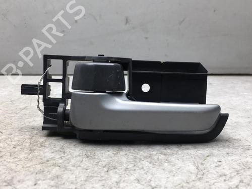 Used Front left interior door handle Front left interior door handle SUZUKI ALTO VII (GF, HA25_, HA35_) 1.0 (AMF310, GFC31S) (68 hp) 25575532 25575532