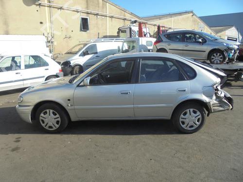 Left front indicator TOYOTA COROLLA Liftback (_E11_) 2.0 D-4D (CDE110_, CDE110R) | BP25578080C32 