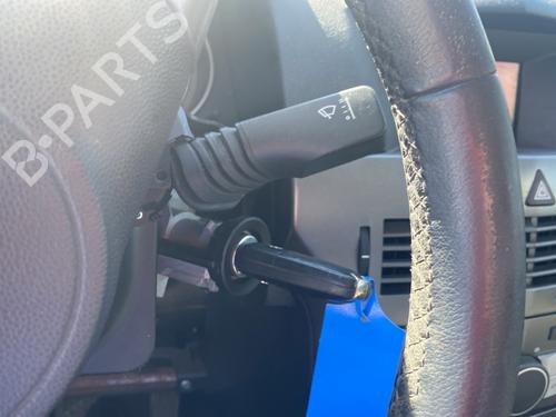 Front left interior door handle OPEL ASTRA H GTC (A04) 1.9 CDTi (L08) | BP25732937I13 - Image 19