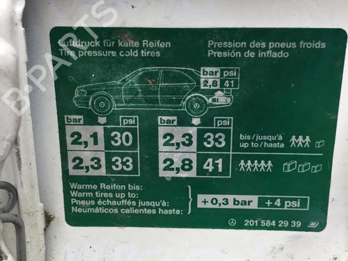 Fuel flap MERCEDES-BENZ C-CLASS (W202) C 220 D (202.121) | BP25533245C131 