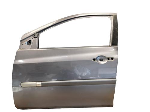 Used Left front door RENAULT CLIO III (BR0/1, CR0/1) 1.5 dCi (BR17, CR17) (86 hp) 25548220