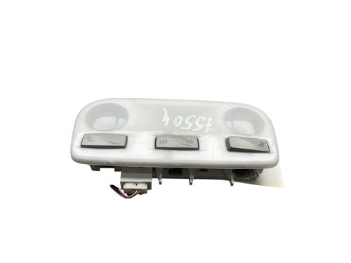 interior-roof-light-renault-megane-iii-hatchback-bz01_-b3_-2008-33443997 main image